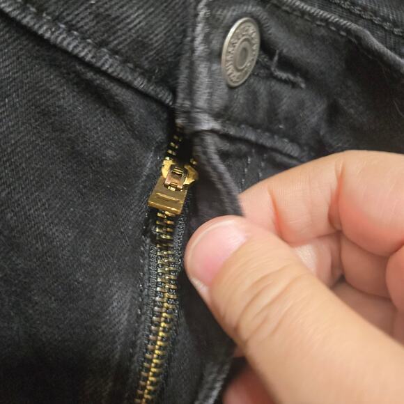 Levi’s 541 Athletic Taper Black Jeans W40 L30 Water<Less> - Picture 9 of 10